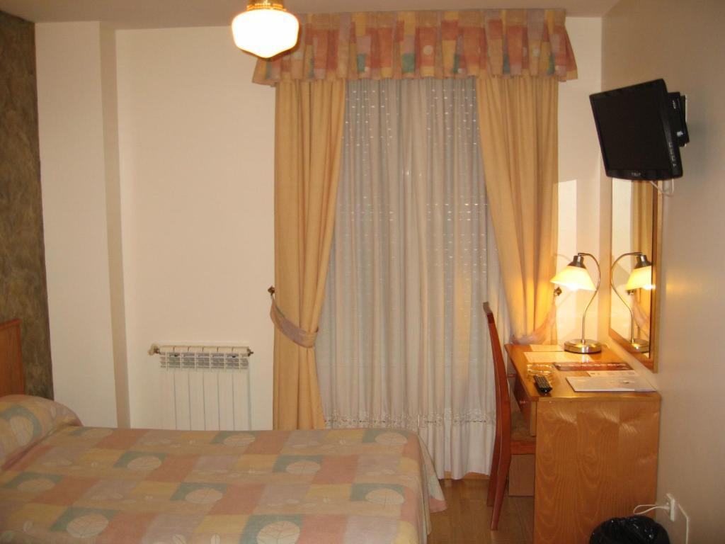 Hotel Camargo Igollo Room photo